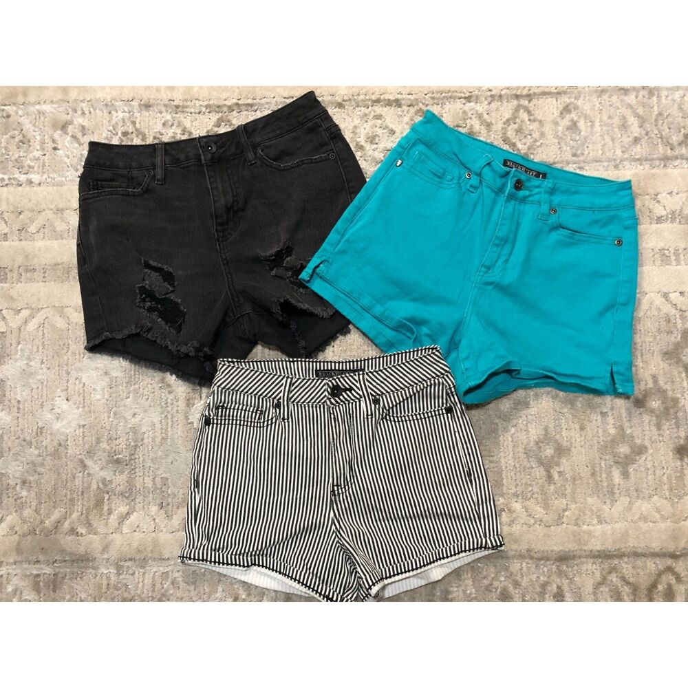Size 1 Woman's Black Heart Shorts Bundle